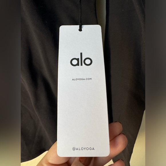 Alo Yoga Airbrush Warm Nocturne Long Sleeve in black - Picture 7 of 15